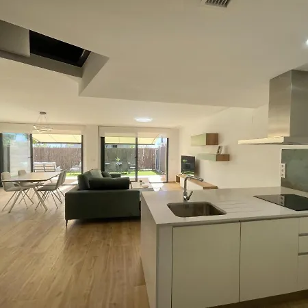 Holiday home Allon Bay